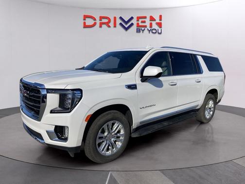 2023 GMC Yukon XL SLT
