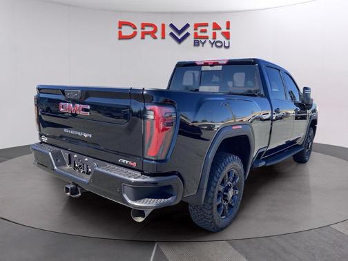 2026 GMC Sierra 2500 AT4