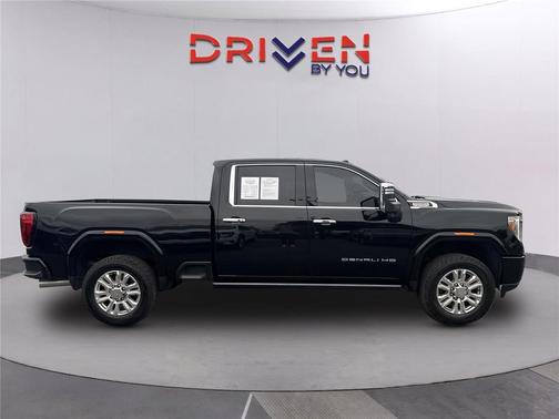 Onyx Black 2023 GMC Sierra 2500 Denali