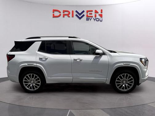 Glacier White Tricoat 2026 GMC Terrain Denali