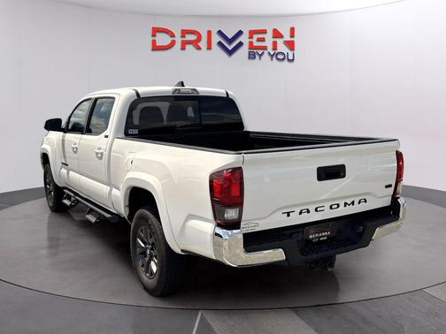 Ice Cap 2023 Toyota Tacoma SR5