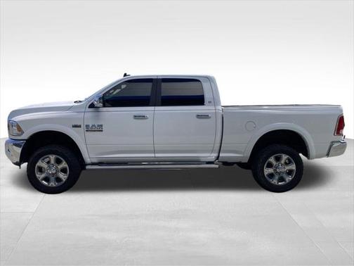 2018 RAM 2500 Laramie Crew Cab 4x4 6'4' Box