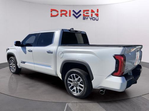 2022 Toyota Tundra Hybrid 1794 Edition