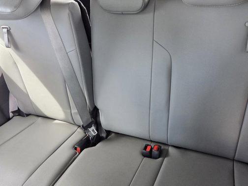 2021 Toyota Sienna XLE 7 Passenger