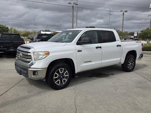 2016 Toyota Tundra SR5
