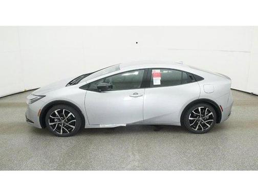 2025 Toyota Prius Plug-In Hybrid XSE