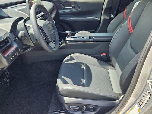 2025 Toyota Prius Plug-In Hybrid XSE