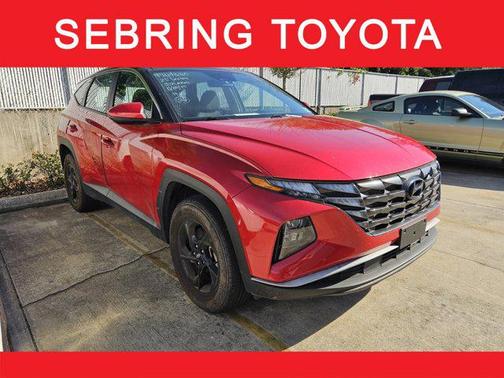 2023 Hyundai TUCSON SE