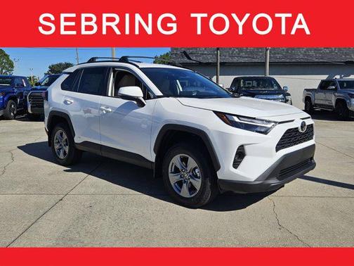 2025 Toyota RAV4 Hybrid XLE