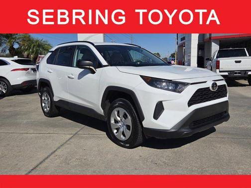 2020 Toyota RAV4 LE