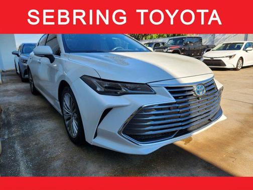 2019 Toyota Avalon Hybrid Limited