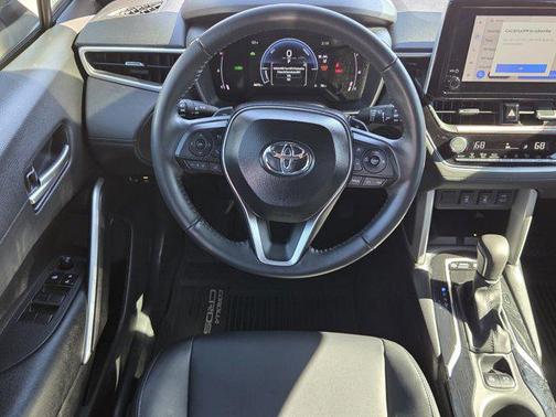 2025 Toyota Corolla Hybrid SE