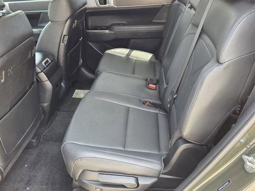 Rockwood Green 2024 Hyundai SANTA FE SEL 2.4