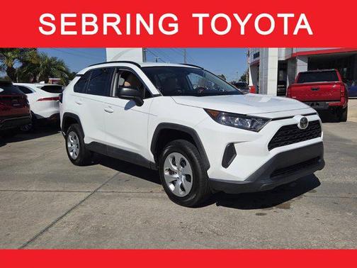 2020 Toyota RAV4 LE