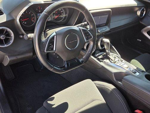 2019 Chevrolet Camaro 1LT