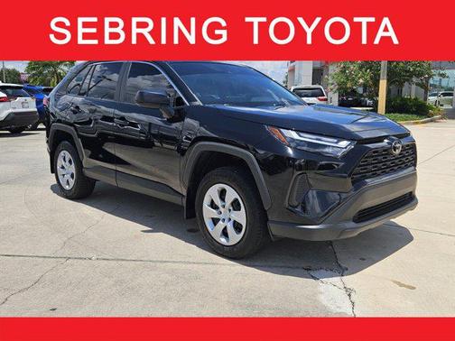 2025 Toyota RAV4 LE