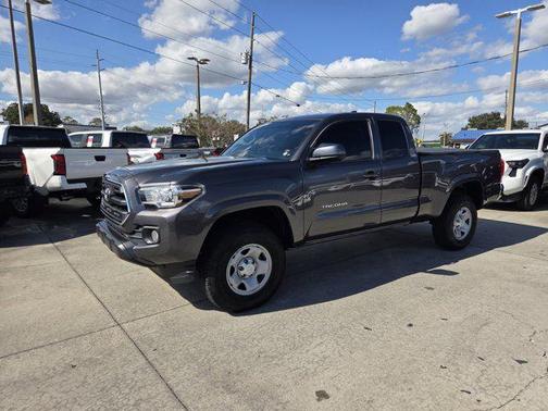 2016 Toyota Tacoma SR5