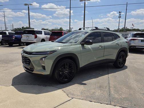 Cacti Green 2025 Chevrolet Trax FWD ACTIV