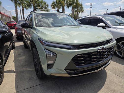 Cacti Green 2025 Chevrolet Trax FWD ACTIV