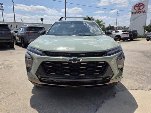 Cacti Green 2025 Chevrolet Trax FWD ACTIV