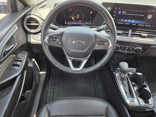 Cacti Green 2025 Chevrolet Trax FWD ACTIV