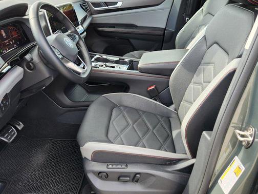 2024 Volkswagen Atlas 2.0T SEL