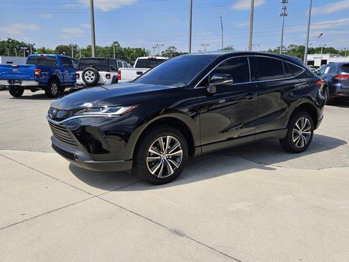 2024 Toyota Venza LE