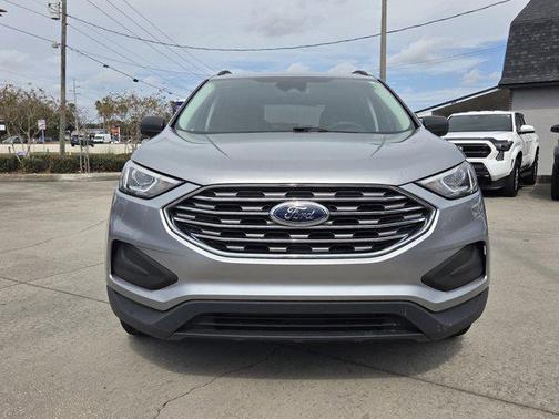 2021 Ford Edge SE