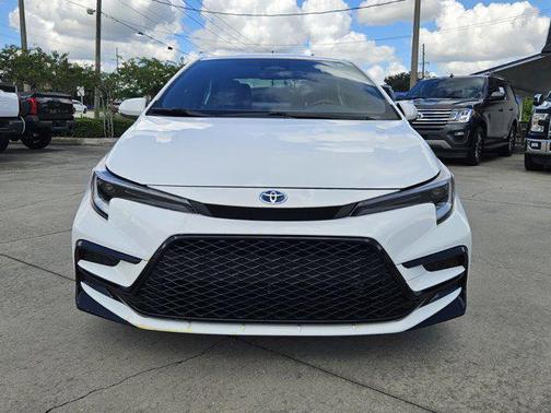 2023 Toyota Corolla Hybrid SE