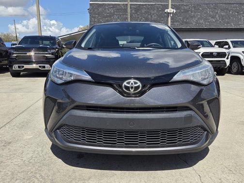 2020 Toyota C-HR LE