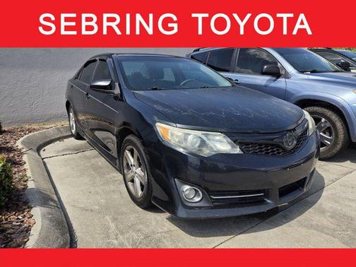 Attitude Black Metallic 2014 Toyota Camry SE