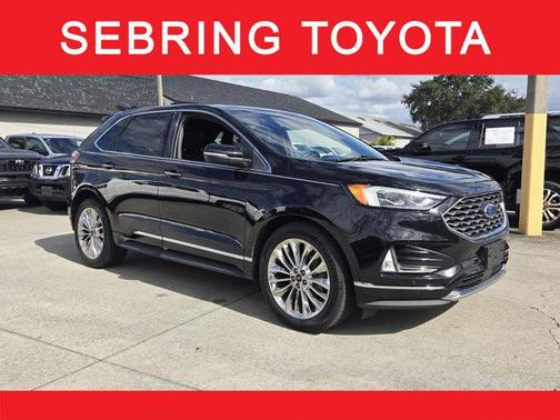 2020 Ford Edge Titanium