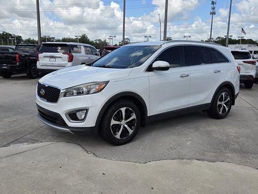 Snow White Pearl 2016 Kia Sorento EX