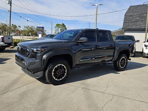 2025 Toyota Tacoma TRD Off Road