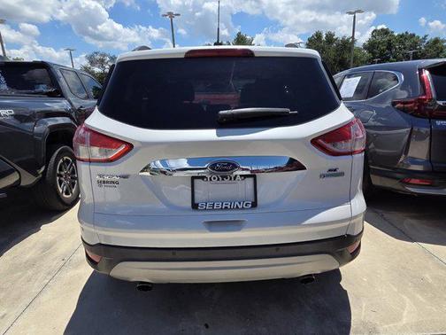 White Platinum Tricoat 2014 Ford Escape SE