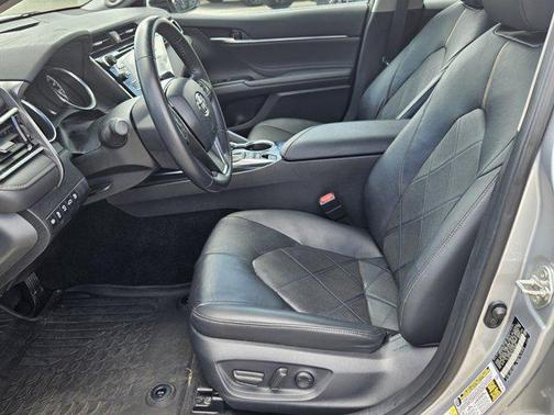 2018 Toyota Camry XLE