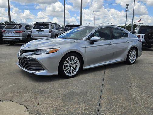 2018 Toyota Camry XLE