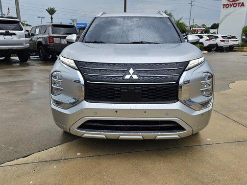 2022 Mitsubishi Outlander SEL 2.5 2WD