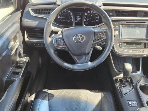 2016 Toyota Avalon Limited