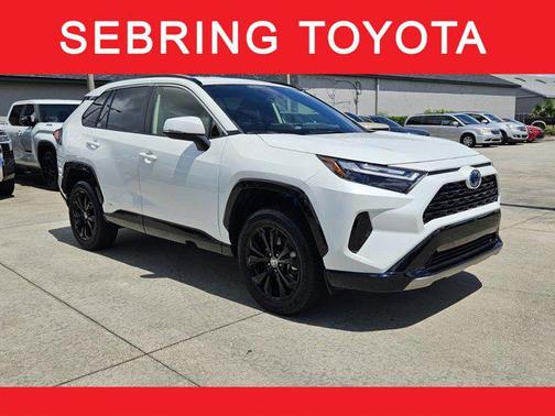 2024 Toyota RAV4 Hybrid SE