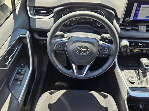 2024 Toyota RAV4 Hybrid SE