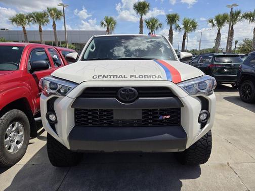 Barcelona Red Metallic 2023 Toyota 4Runner SR5