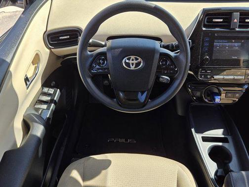 2019 Toyota Prius LE