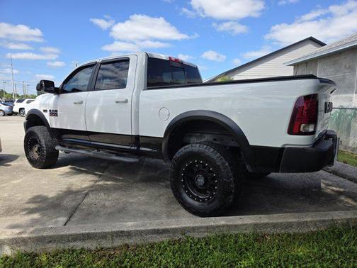 Bright White Clearcoat 2017 RAM 2500 Power Wagon