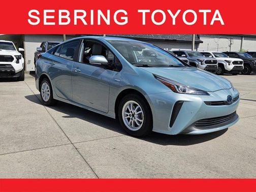 2019 Toyota Prius LE