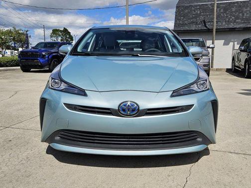 2019 Toyota Prius LE