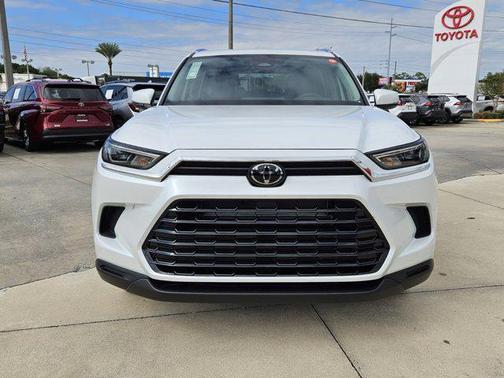 2026 Toyota Grand Highlander Hybrid XLE