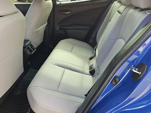 2021 Lexus UX 250h Base