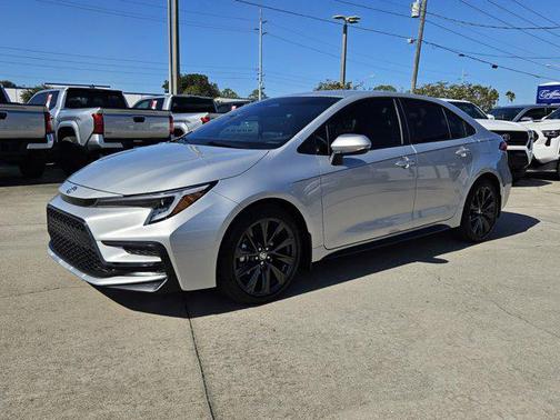 2025 Toyota Corolla SE