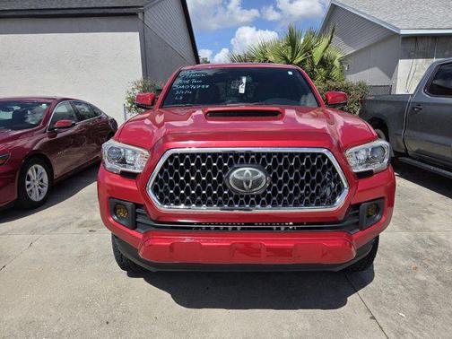 2018 Toyota Tacoma TRD Sport